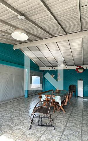 Casa à venda com 180m², 2 quartos e 2 vagasÁrea externa