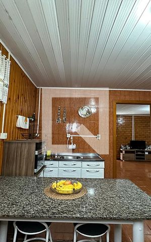 Casa à venda com 180m², 2 quartos e 2 vagasCozinha