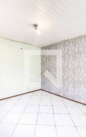 Casa para alugar com 109m², 2 quartos e 1 vaga Casa para alugar com 109m², 2 quartos e 1 vagaQuarto