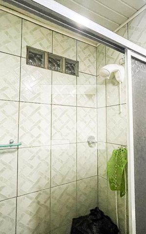 Casa para alugar com 109m², 2 quartos e 1 vaga Casa para alugar com 109m², 2 quartos e 1 vagaBanheiro