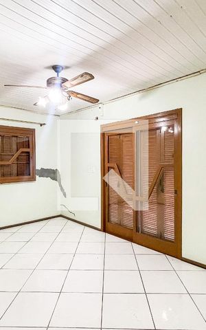 Casa para alugar com 109m², 2 quartos e 1 vaga Casa para alugar com 109m², 2 quartos e 1 vagaSala