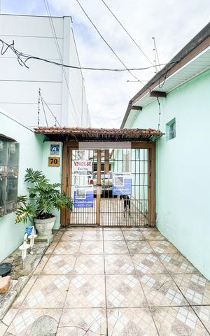 Casa para alugar com 109m², 2 quartos e 1 vaga Casa para alugar com 109m², 2 quartos e 1 vagaFachada