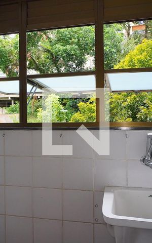 Apartamento para alugar com 74m², 2 quartos e 1 vagaÁrea de Serviço