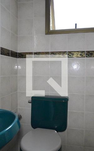 Apartamento para alugar com 74m², 2 quartos e 1 vagaBanheiro