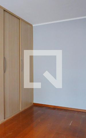 Apartamento para alugar com 74m², 2 quartos e 1 vagaQuarto 1