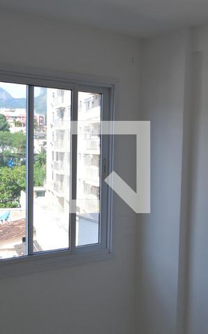 Apartamento à venda com 65m², 2 quartos e 1 vagaQuarto