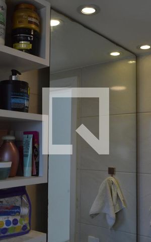 Apartamento à venda com 65m², 2 quartos e 1 vagaBanheiro da Suíte
