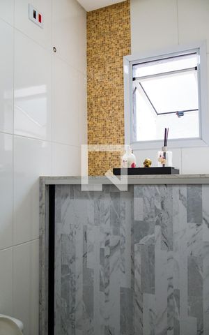 Apartamento à venda com 100m², 2 quartos e 2 vagasBanheiro da Área Gourmet