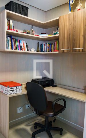 Apartamento à venda com 100m², 2 quartos e 2 vagasSala - Escritório