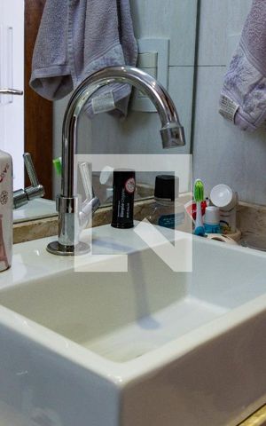 Apartamento à venda com 100m², 2 quartos e 2 vagasBanheiro Social