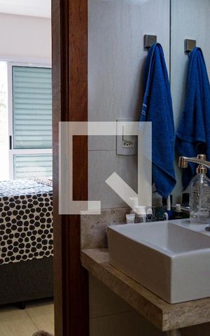 Apartamento à venda com 100m², 2 quartos e 2 vagasBanheiro da Suíte