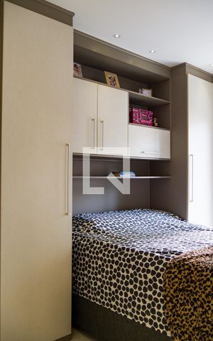 Apartamento à venda com 100m², 2 quartos e 2 vagasSuíte