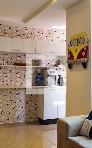 Apartamento à venda com 100m², 2 quartos e 2 vagasSala