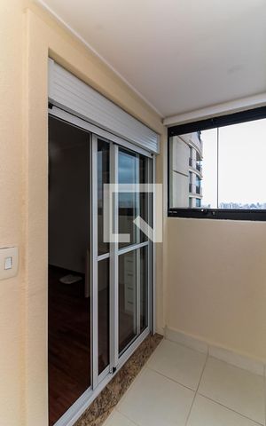 Apartamento à venda com 150m², 3 quartos e 3 vagas Apartamento à venda com 150m², 3 quartos e 3 vagasSacada das Suítes 2 e 3