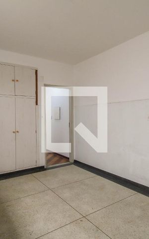 Casa à venda com 170m², 2 quartos e 2 vagas Casa à venda com 170m², 2 quartos e 2 vagasCozinha