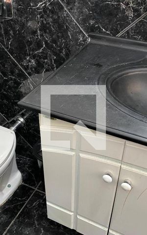 Casa para alugar com 180m², 4 quartos e sem vagaBanheiro da Suíte