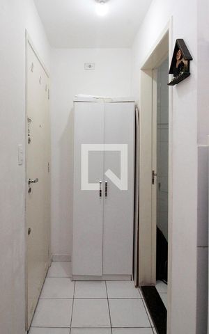Apartamento para alugar com 40m², 1 quarto e sem vagaCorredor