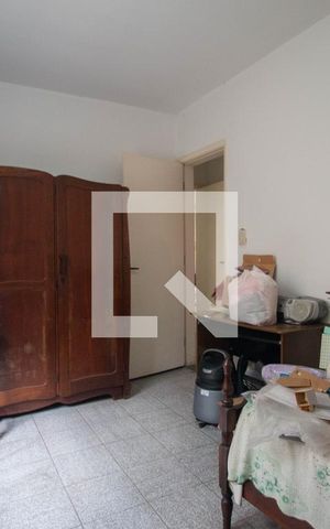 Casa à venda com 185m², 3 quartos e 2 vagas Casa à venda com 185m², 3 quartos e 2 vagasQuarto 2