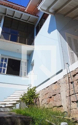 Casa à venda com 260m², 3 quartos e 2 vagasFachada