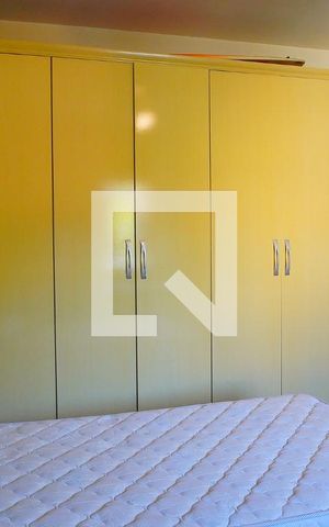 Casa à venda com 260m², 3 quartos e 2 vagasQuarto 2