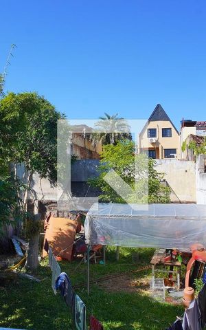 Casa à venda com 260m², 3 quartos e 2 vagasQuarto 2 - vista pátio