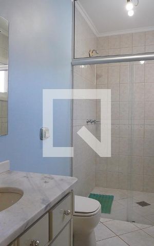 Casa à venda com 260m², 3 quartos e 2 vagasBanheiro Corredor