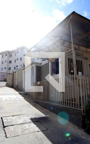 Apartamento para alugar com 54m², 2 quartos e 1 vagaFachada e portaria