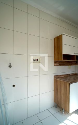 Apartamento para alugar com 54m², 2 quartos e 1 vagaÁrea de Serviço