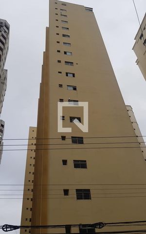 Apartamento à venda com 52m², 2 quartos e 1 vaga Apartamento à venda com 52m², 2 quartos e 1 vagaFachada