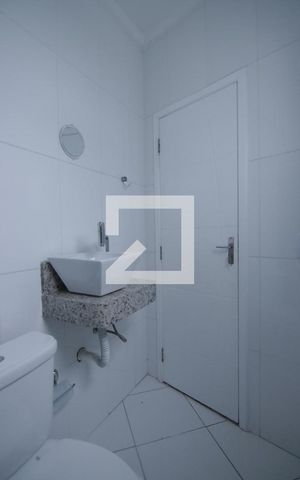Casa à venda com 270m², 4 quartos e 5 vagasBanheiro 1