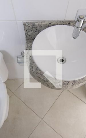 Casa à venda com 270m², 4 quartos e 5 vagasBanheiro de Serviço 2