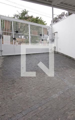 Casa à venda com 270m², 4 quartos e 5 vagasGaragem