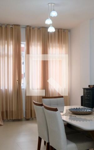 Apartamento à venda com 111m², 3 quartos e sem vaga Apartamento à venda com 111m², 3 quartos e sem vagaSala