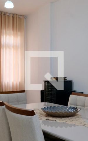 Apartamento à venda com 111m², 3 quartos e sem vaga Apartamento à venda com 111m², 3 quartos e sem vagaSala