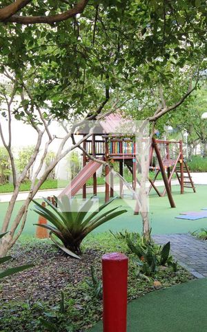 Apartamento à venda com 98m², 3 quartos e 2 vagasÁrea comum - Playground
