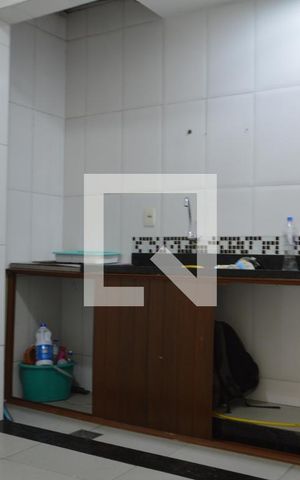 Casa de condomínio à venda com 70m², 2 quartos e 1 vagaCozinha