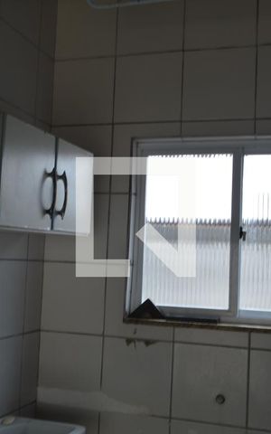 Casa de condomínio à venda com 70m², 2 quartos e 1 vagaÁrea de Serviço