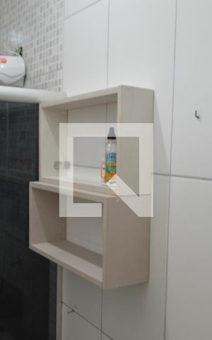 Casa de condomínio à venda com 70m², 2 quartos e 1 vagaBanheiro