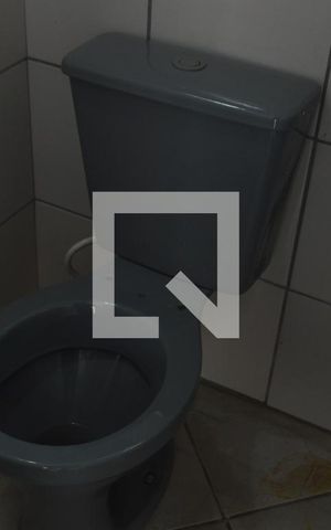 Casa de condomínio à venda com 70m², 2 quartos e 1 vagaBanheiro de serviço