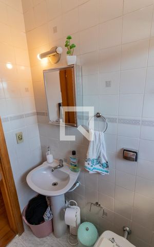 Casa à venda com 150m², 3 quartos e 3 vagas Casa à venda com 150m², 3 quartos e 3 vagasQuarto 1 - Suite