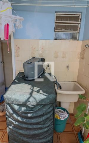 Casa à venda com 150m², 3 quartos e 3 vagas Casa à venda com 150m², 3 quartos e 3 vagasLavanderia