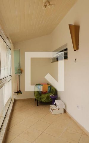 Casa para alugar com 323m², 4 quartos e 4 vagasSacada