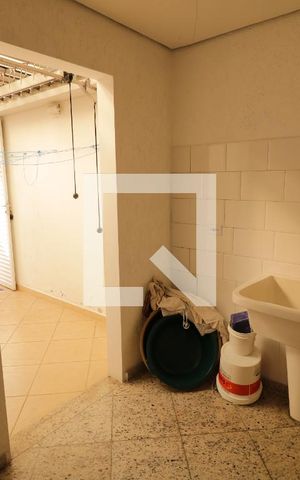 Casa para alugar com 323m², 4 quartos e 4 vagasAreadeServiço06