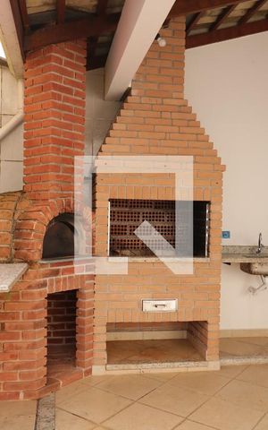 Casa para alugar com 323m², 4 quartos e 4 vagasÁreacomumChurrasqueira02