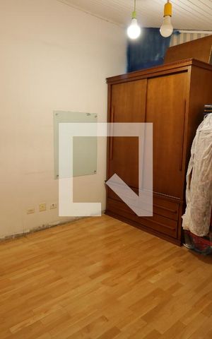 Casa para alugar com 323m², 4 quartos e 4 vagasSuíte