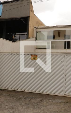Casa para alugar com 323m², 4 quartos e 4 vagasFachada