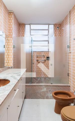 Apartamento à venda com 310m², 4 quartos e 3 vagasBanheiro