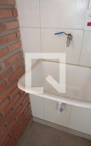 Casa à venda com 360m², 4 quartos e 4 vagasCasa 2 - Cozinha e Area de Serviço