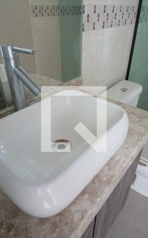 Casa à venda com 360m², 4 quartos e 4 vagasCasa 2 - Banheiro