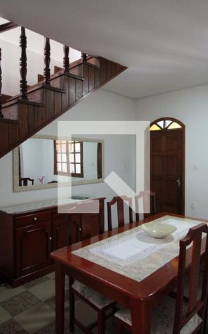 Casa à venda com 360m², 4 quartos e 4 vagasCopa